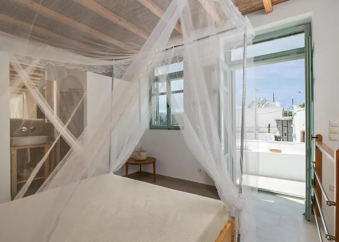 Holiday home Lapis Domus Milos