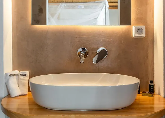 Lapis Domus Milos Plaka (Milos)